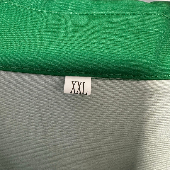 Button-Up Shirt Green/Yellow Size XXL with Shamrock Print Irish Clover NEW - Picture 2 of 10